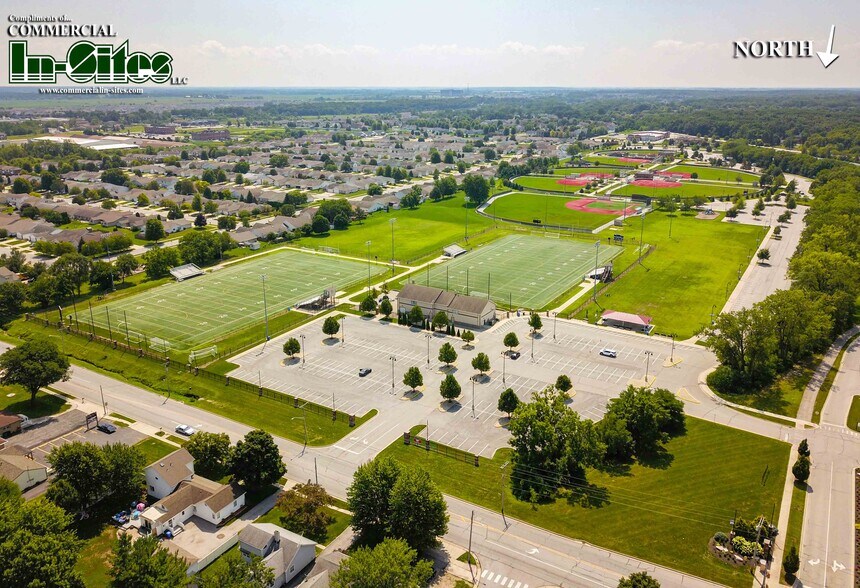 More Photos Of 218 S East St, Crown Point Freestanding For Sale