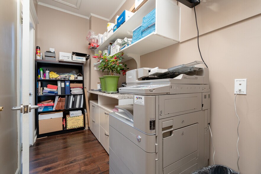 More Photos Of 812 N 2nd Ave, Phoenix Office Residential For Sale