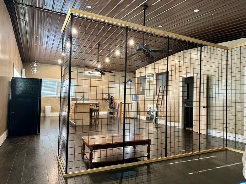 More Photos Of 1461 Greensboro Hwy, Watkinsville Flex For Sale