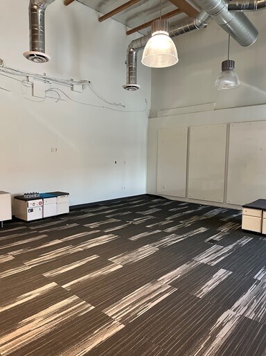 More Photos Of 1811-1855 Centinela Ave, Santa Monica Research And Development For Lease