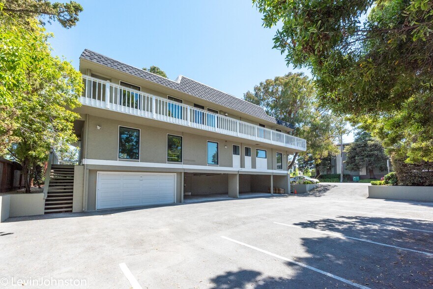 More Photos Of 558 Brewster Ave, Redwood City Loft Creative Space For Lease