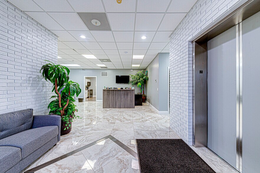 More Photos Of 890 N State Road 434, Altamonte Springs Medical For Sale