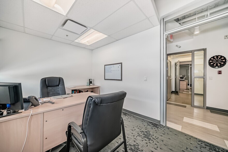 More Photos Of 9040-9058 22nd Ave SW, Edmonton Showroom For Sale