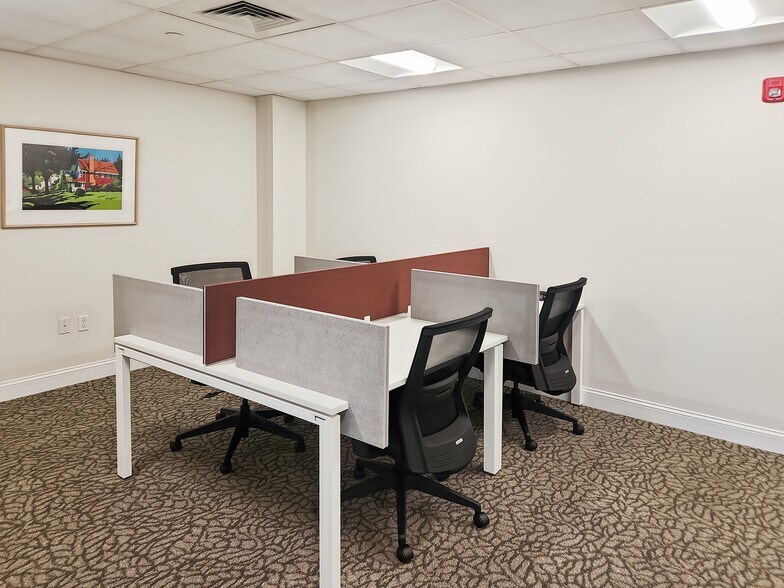 More Photos Of 1274 Osgood St, North Andover Coworking Space