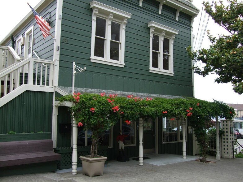 More Photos Of 72 Main St, Belvedere Tiburon Storefront Retail Office For Lease