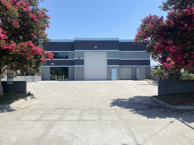 Primary Photo Of 710 N Mariposa St, Burbank Warehouse For Lease