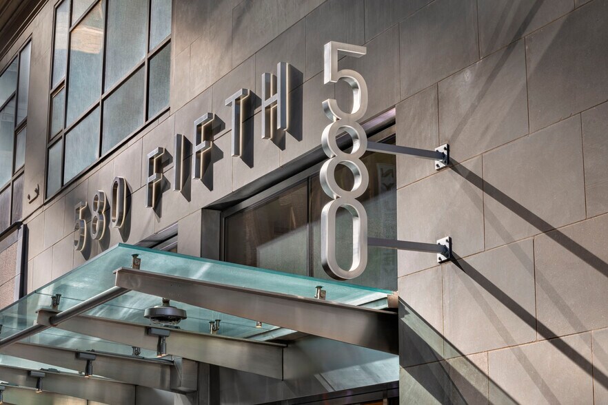 More Photos Of 580 Fifth Ave, New York Office For Lease