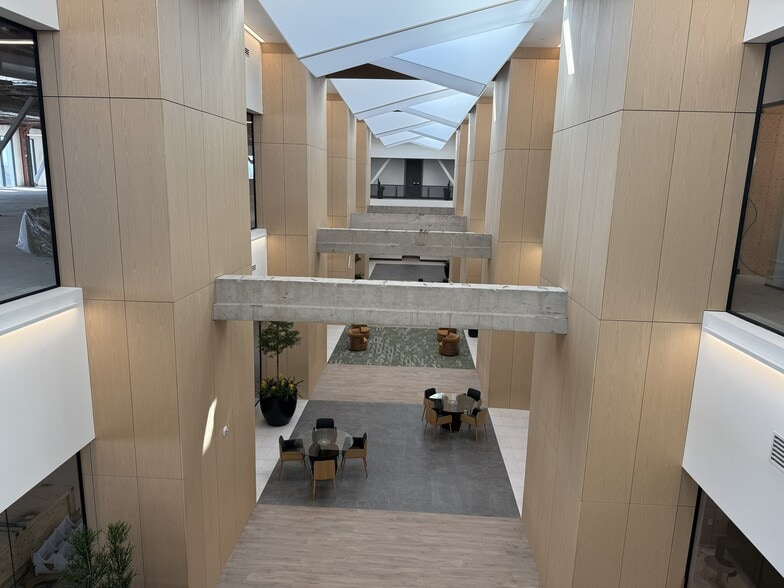 More Photos Of 4835 S Highland Dr, Holladay Office For Lease