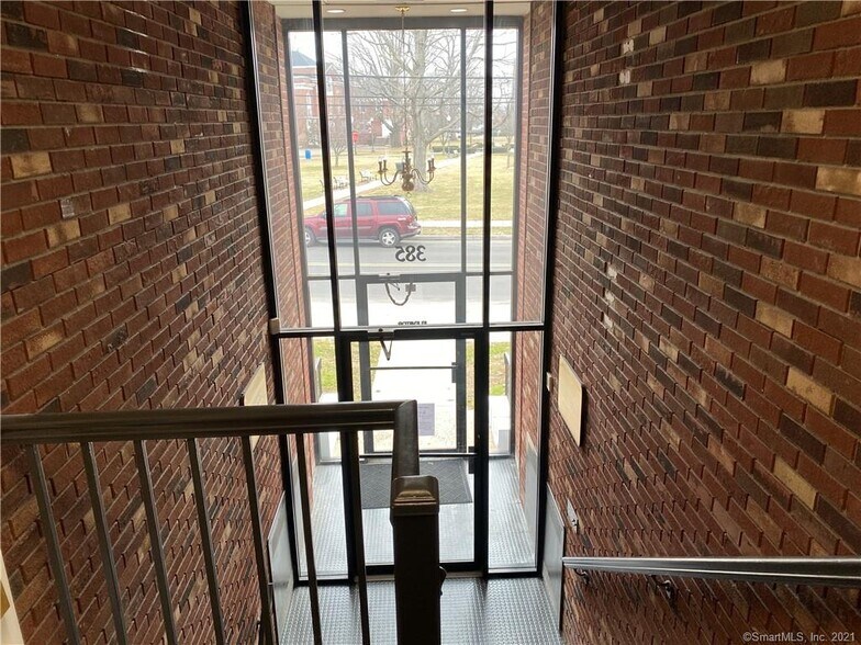 More Photos Of 385 Main St, West Haven Medical For Lease