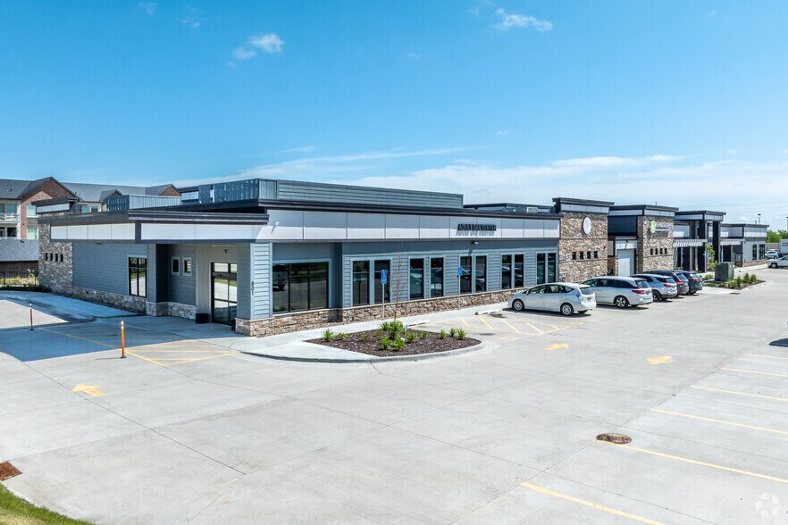 Primary Photo Of 801 NE Venture Dr, Waukee Daycare Center For Lease