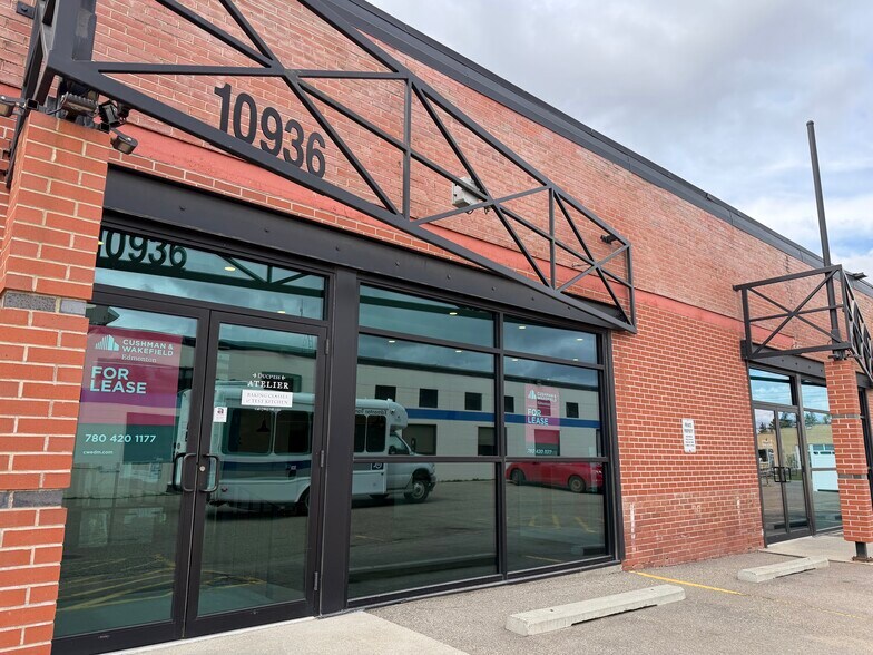 More Photos Of 10930 119 St NW, Edmonton General Retail For Lease