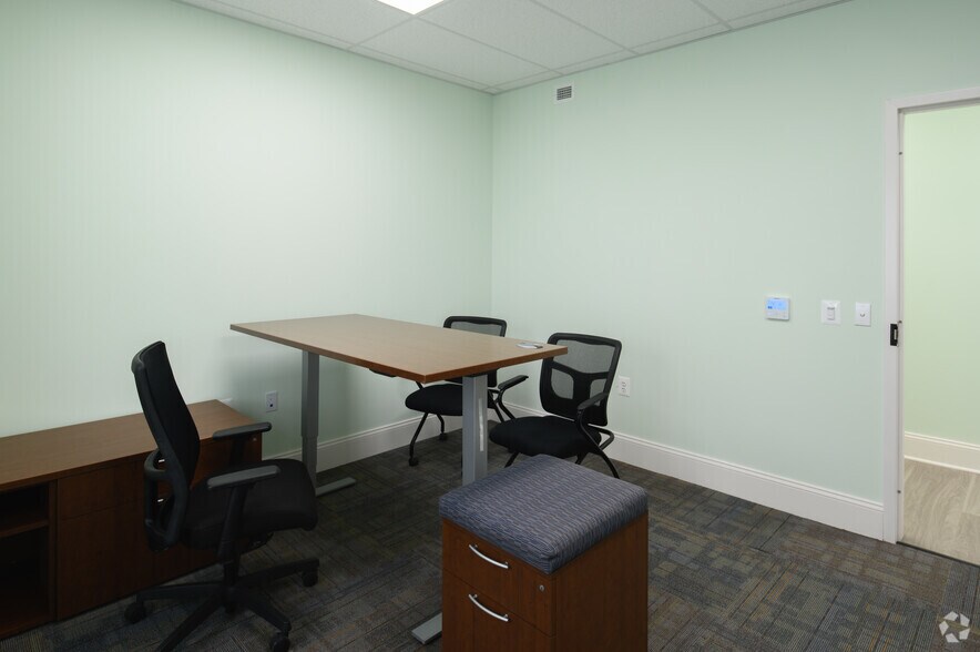 More Photos Of 4 Haddonfield Rd, Cherry Hill Loft Creative Space For Lease