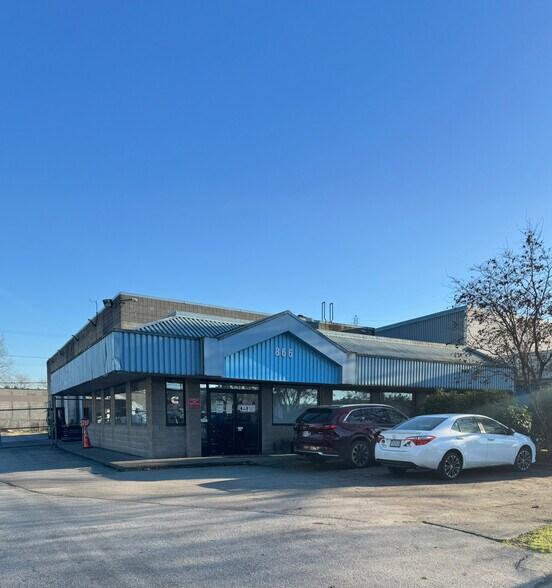 More Photos Of 866 Derwent Way, Delta Warehouse For Sale