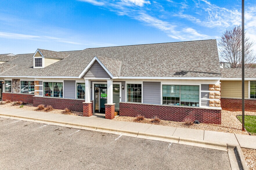 More Photos Of 1063-1123 Weir Dr, Woodbury Medical For Sale