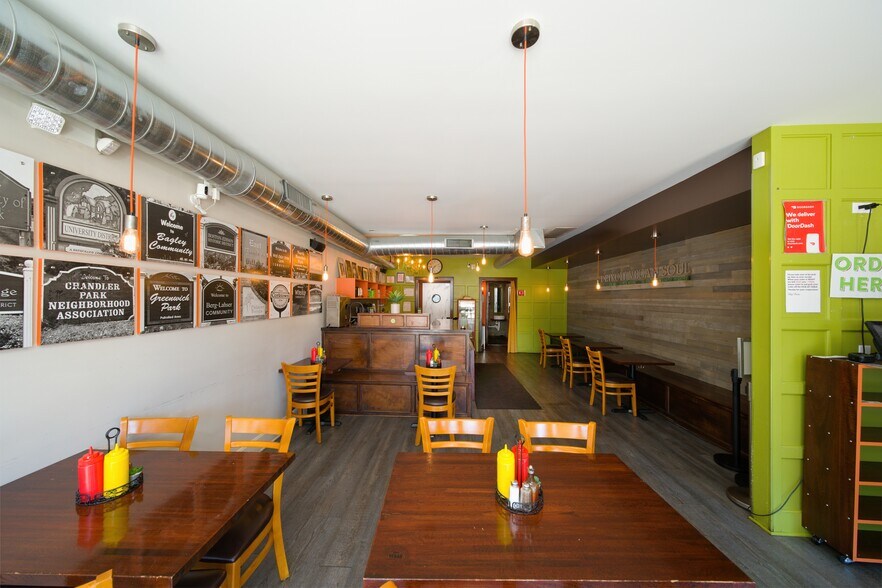 More Photos Of 19614 Grand River Ave, Detroit Storefront For Sale