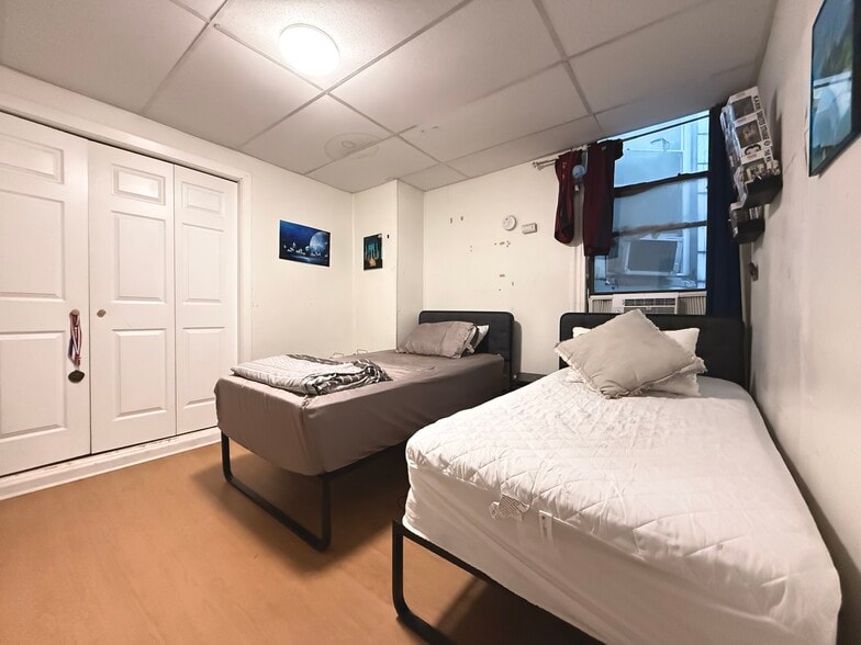 More Photos Of 615 Summit Ave, Union City Apartments For Sale