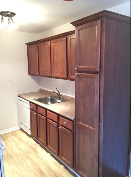 More Photos Of 17100 Clinton River Rd, Clinton Township Apartments For Sale