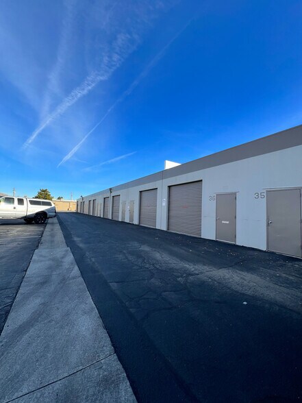 More Photos Of 50 Freeport Blvd, Sparks Light Distribution For Lease