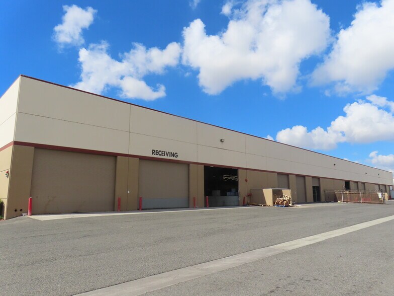 More Photos Of 10225 San Sevaine Way, Jurupa Valley Unknown For Lease
