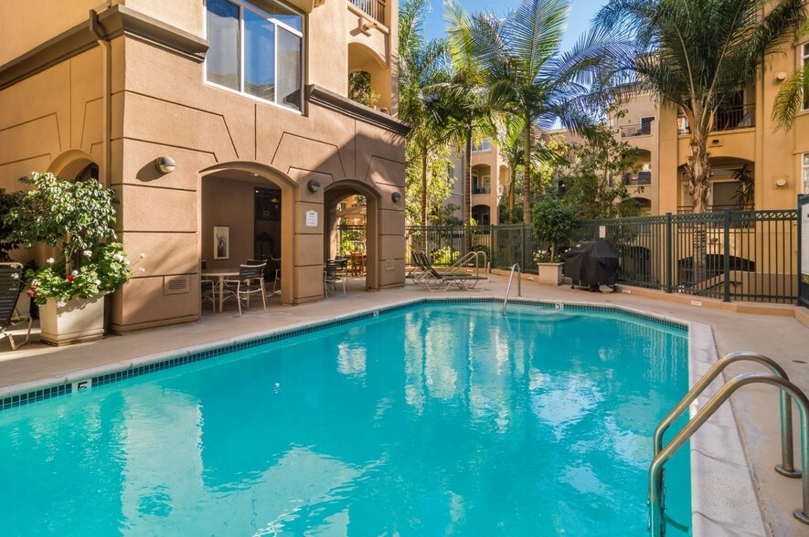 More Photos Of 415 Laurel St, San Diego Apartments For Lease