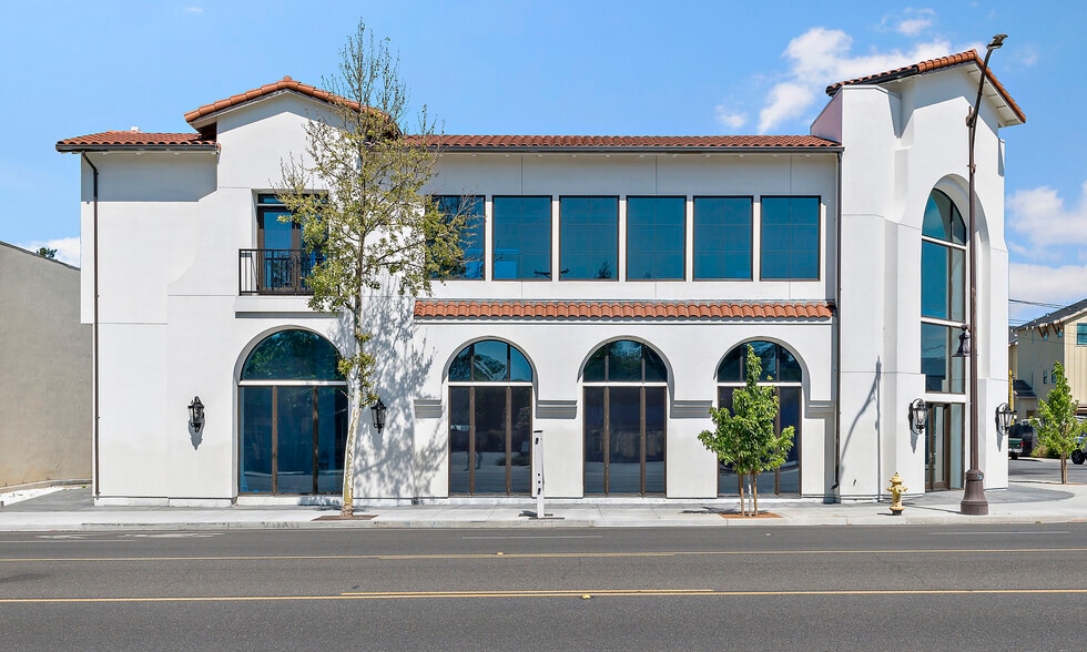 More Photos Of 2220 Winchester Blvd, Campbell Storefront Retail Office For Lease