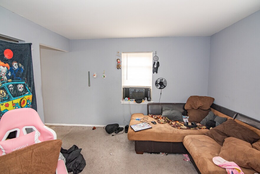More Photos Of 80 E Bel Air Ave, Aberdeen Apartments For Sale