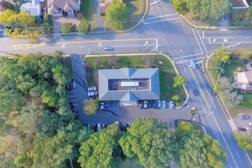 More Photos Of 2 Forest Ave, Oradell Medical For Sale