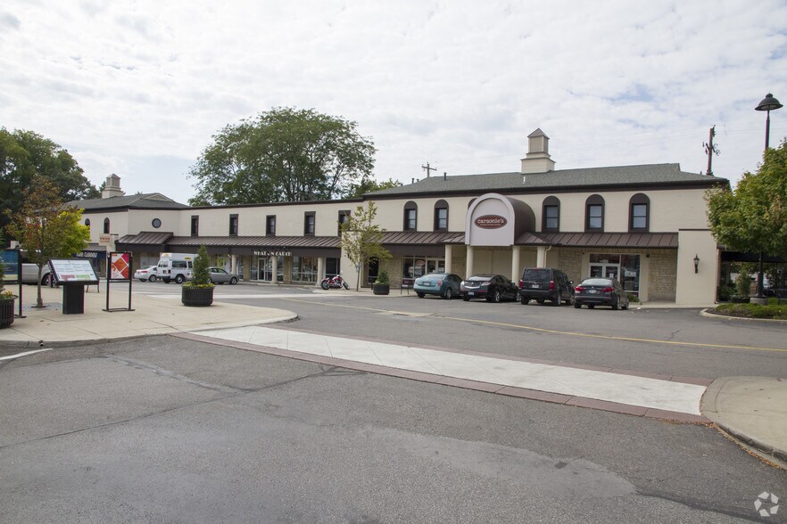 More Photos Of 1725-1735 W Lane Ave, Columbus Storefront Retail Office For Lease
