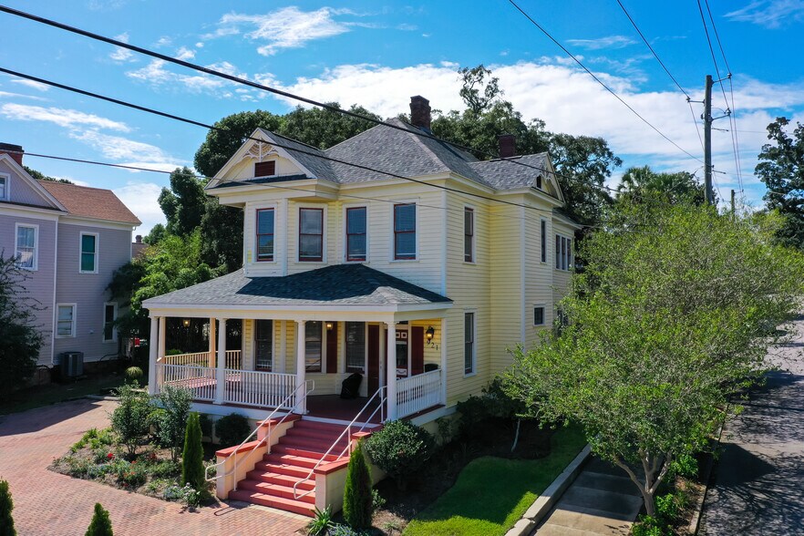 More Photos Of 921 N Palafox St, Pensacola Office For Sale