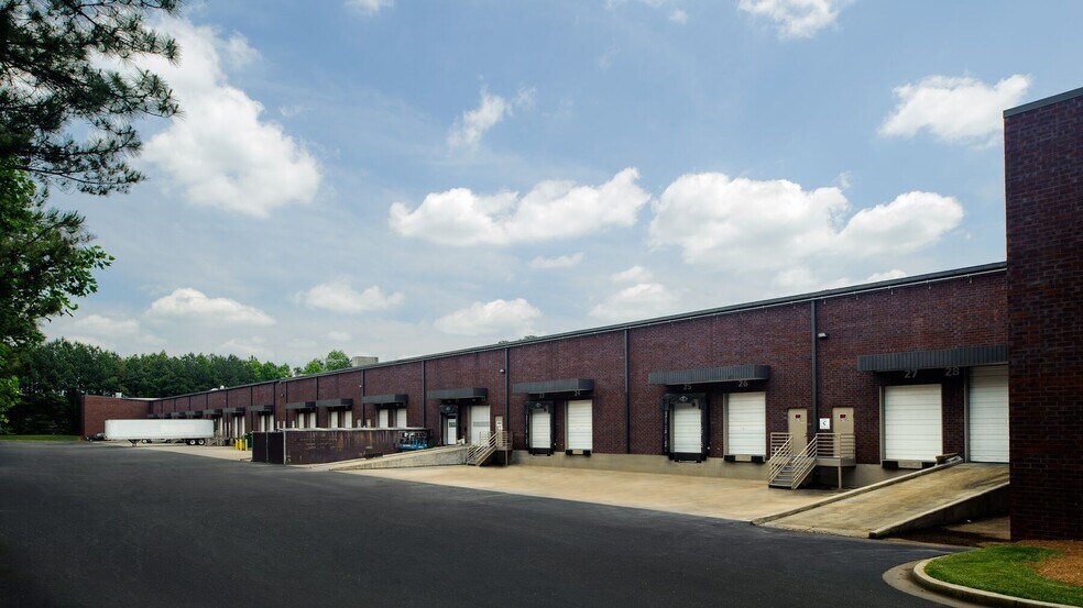 More Photos Of 2150 Northmont Pky, Duluth Warehouse For Lease