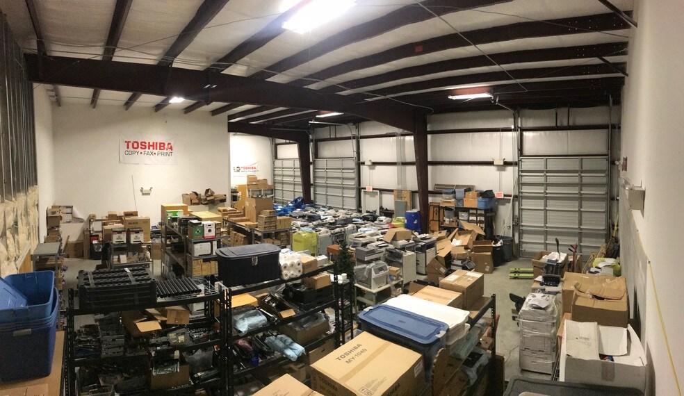 More Photos Of 110 Pipemakers Cir, Pooler Office For Lease