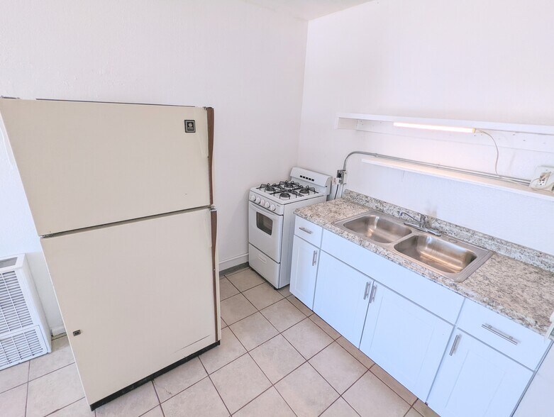 More Photos Of 2027 E Benson Hwy, Tucson Apartments For Sale