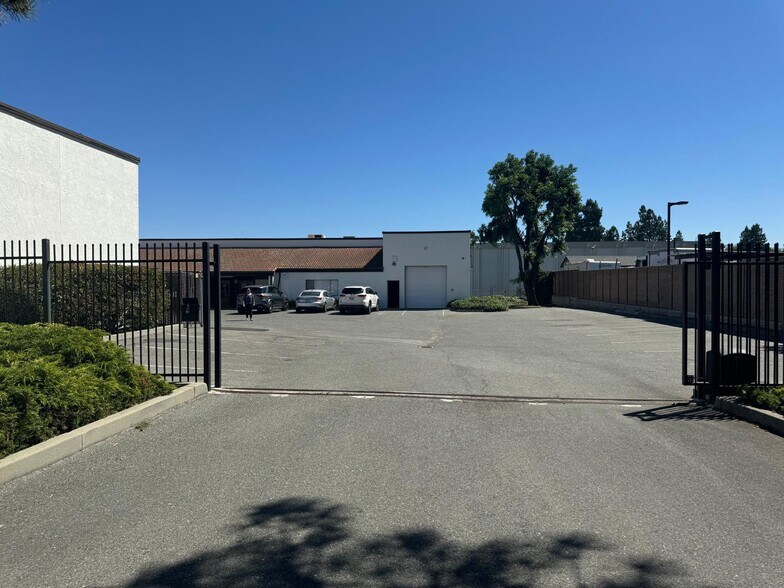 More Photos Of 1868-1872 Stone Ave, San Jose Manufacturing For Lease
