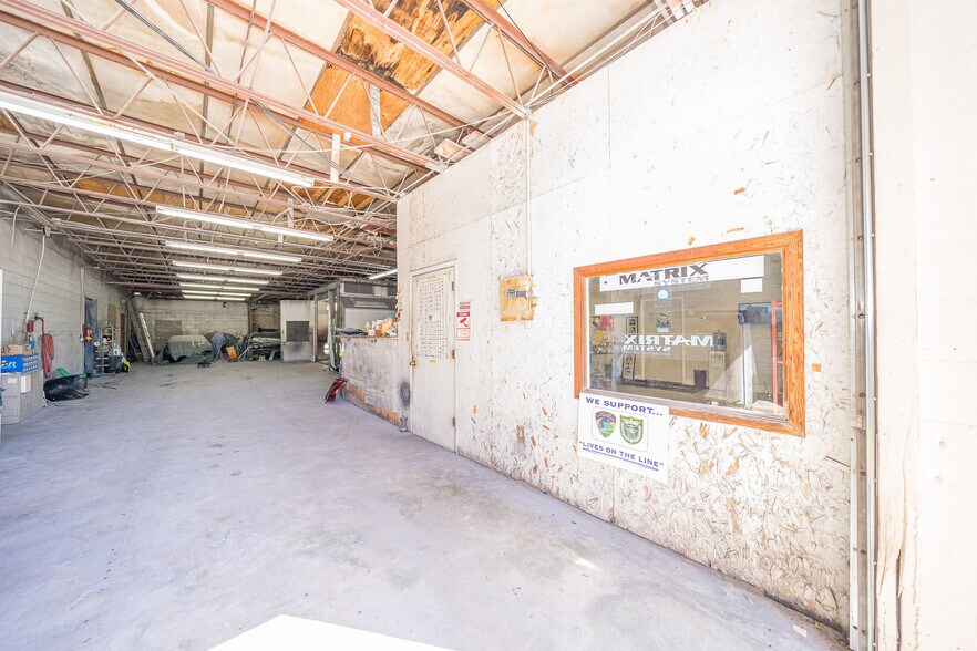 More Photos Of 1018 Orange St, Titusville Warehouse For Sale