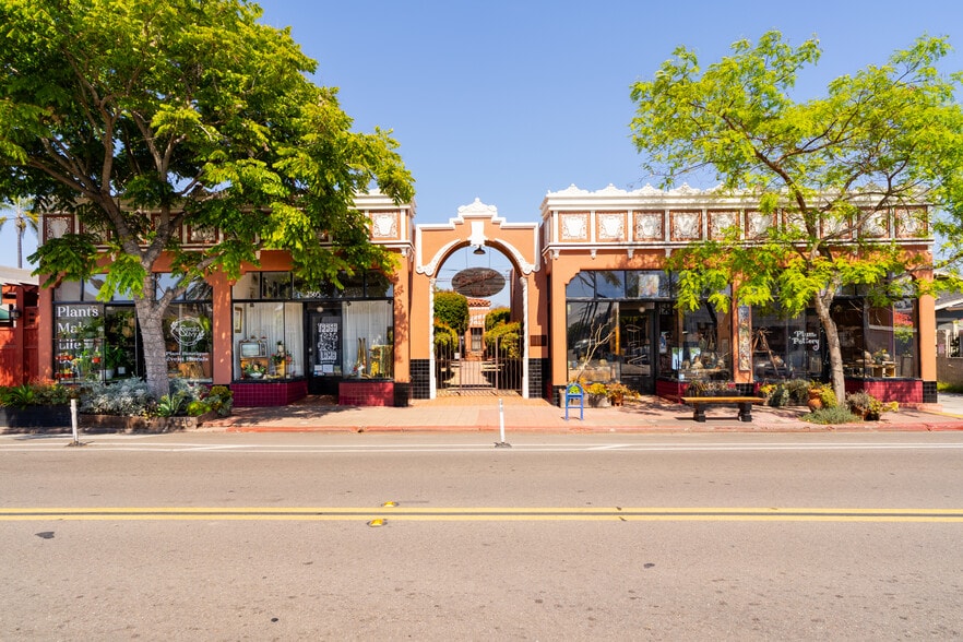 More Photos Of 2361-2367 30th St, San Diego Storefront Retail Residential For Sale