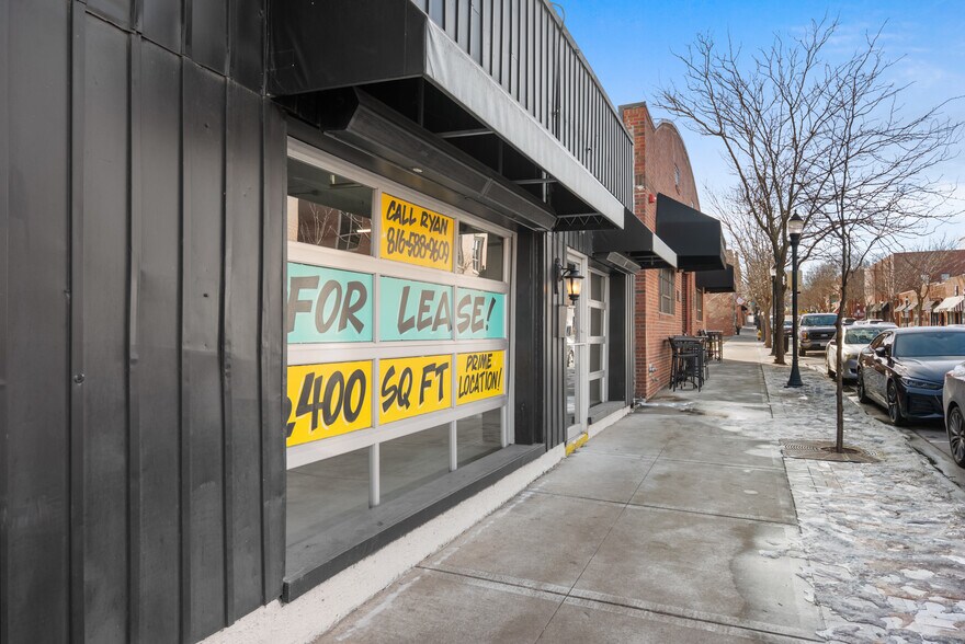 More Photos Of 127 SE 3rd St, Lees Summit Freestanding For Lease