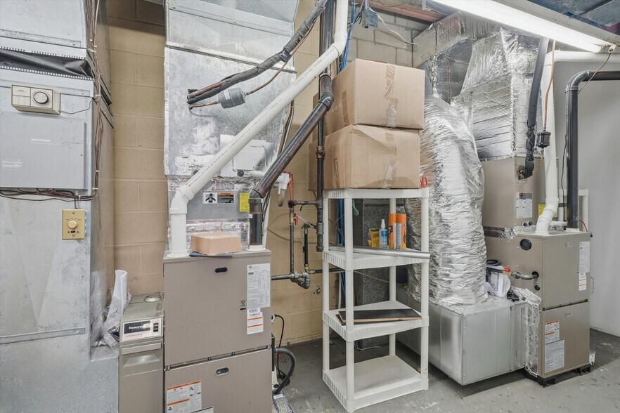 More Photos Of 7 Stewart St, Haverhill Manufacturing For Lease