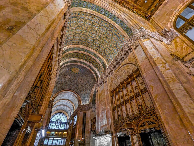 More Photos Of 233 Broadway, New York Office Residential For Lease