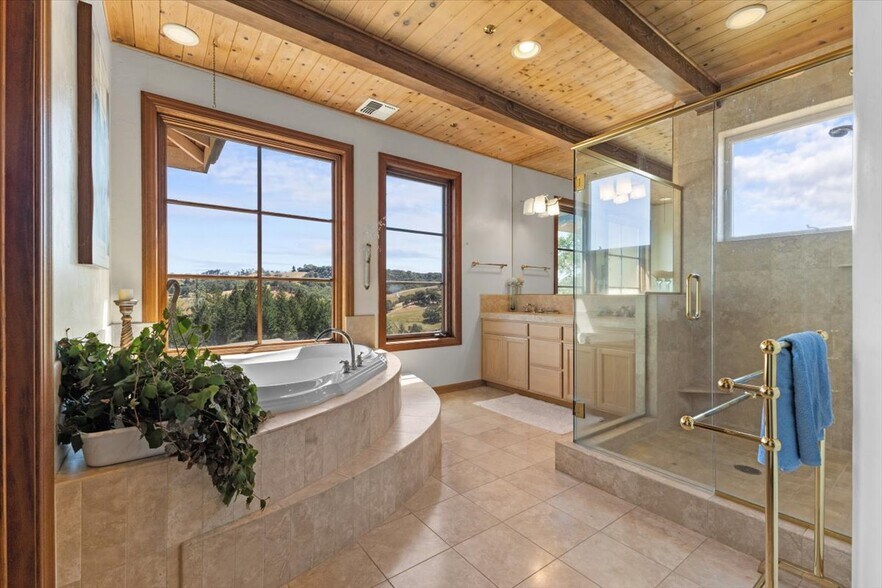 More Photos Of 13404 Flora Ranch Rd, Healdsburg Winery Vineyard For Sale