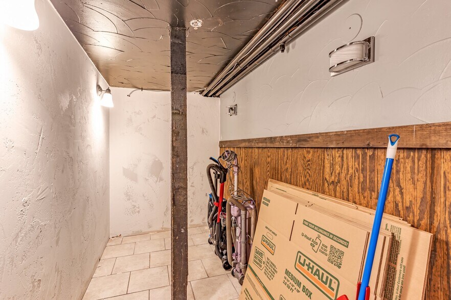 More Photos Of 224 S Union Ave, Pueblo Restaurant For Sale