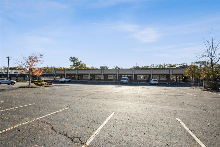 More Photos Of 326 Us Highway 22, Green Brook Unknown For Lease