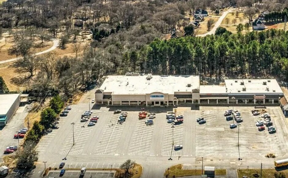 More Photos Of 1075 Franklin Springs St, Royston Unknown For Lease