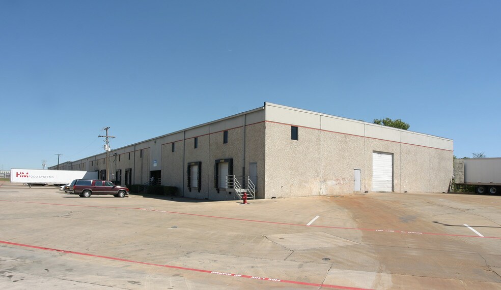 More Photos Of 6420-6428 Wuliger Way, North Richland Hills Unknown For Lease