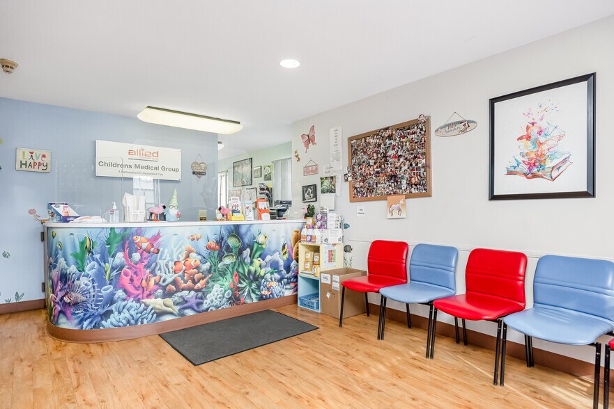 More Photos Of 2611 Corporal Kennedy St, Bayside Office For Sale