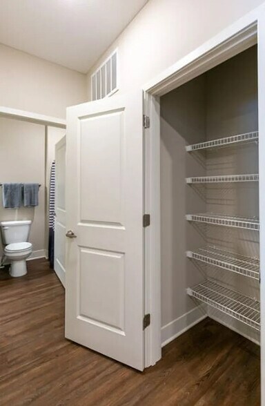More Photos Of 5711 NE 80th Ter, Kansas City Apartments For Sale