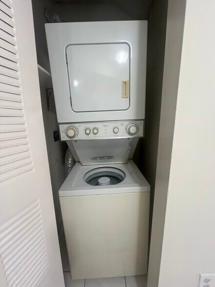 More Photos Of 1419 SW 22nd Ave, Miami Multifamily For Sale