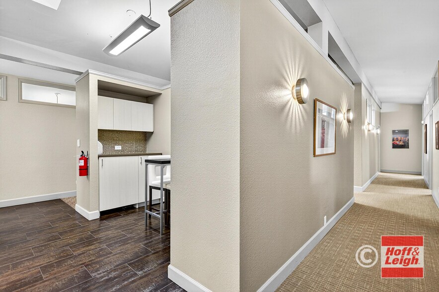 More Photos Of 4634 S Broadway, Englewood Medical For Sale