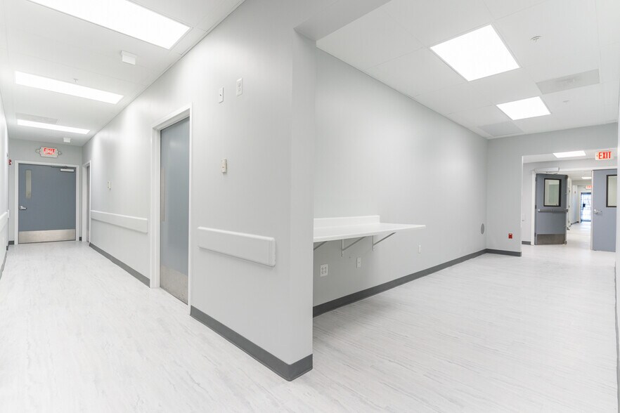 More Photos Of 11360 Pembrooke Sq, Waldorf Medical For Lease