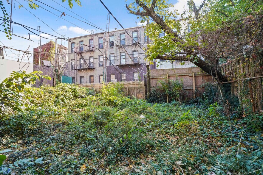 More Photos Of 1670 Putnam Ave, Ridgewood Apartments For Sale
