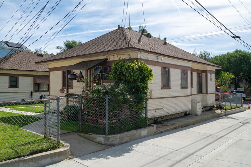 More Photos Of 613-627 W 4th St, Long Beach Apartments For Sale